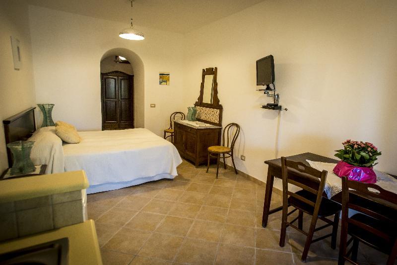 Hotel Residence Al Belvedere Salina Leni Eksteriør billede